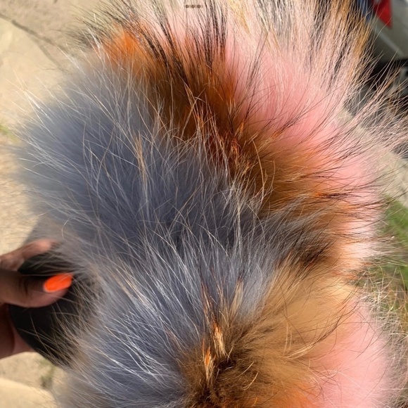 Kathy Real Fur Custom Slides sizes 7.5,8,8.5 only - Picture 1 of 3